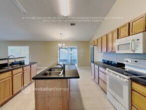 1130 St Tropez Ct, Unit E in Kissimmee, FL - Building Photo - Building Photo