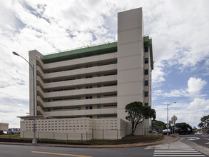 Vista Del Mar in Honolulu, HI - Building Photo - Building Photo