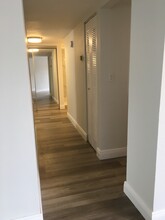 8810 Fontainebleau Blvd in Miami, FL - Building Photo - Building Photo