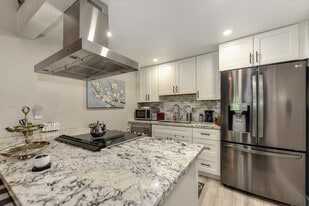 9626 Knickers Ct in Sacramento, CA - Building Photo