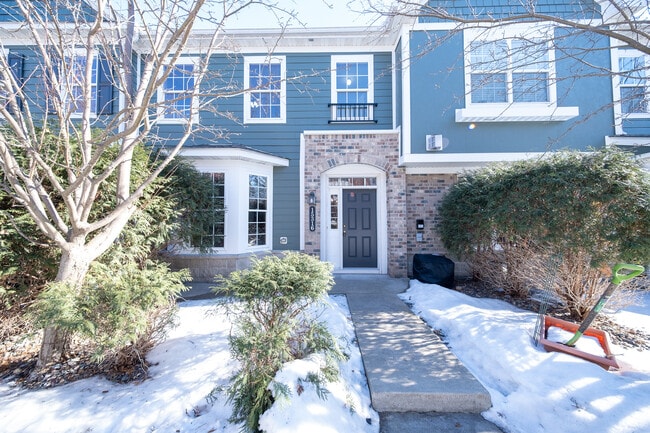 15316 Founders Ln in Apple Valley, MN - Building Photo - Building Photo