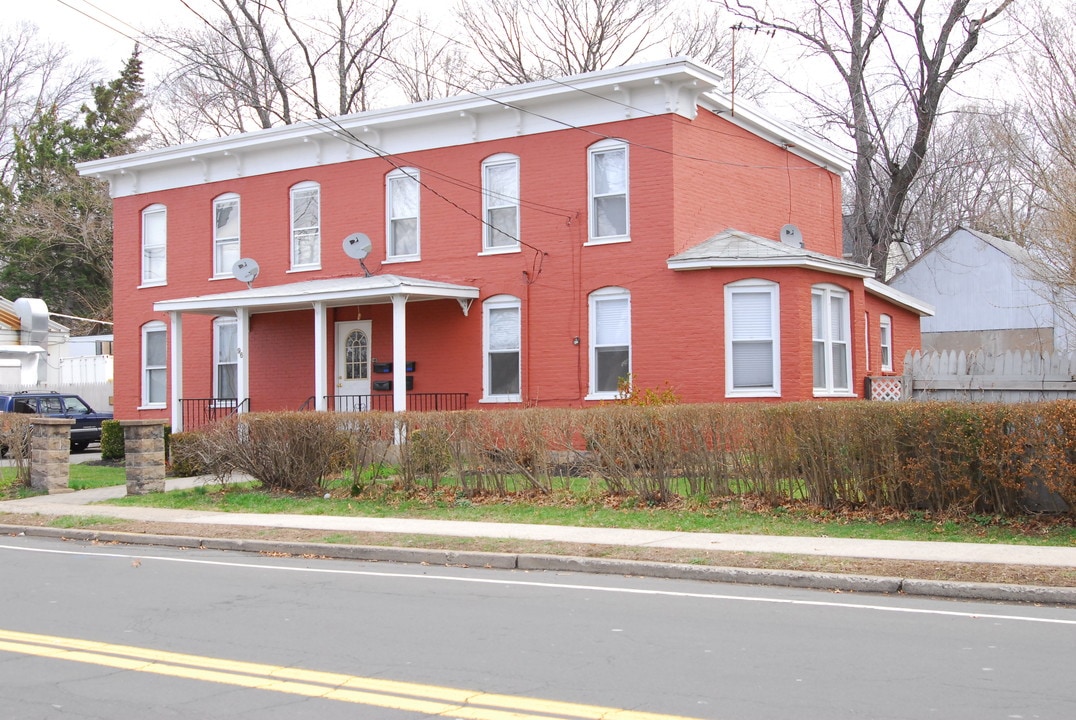 96 S Main St in Pearl River, NY - Foto de edificio