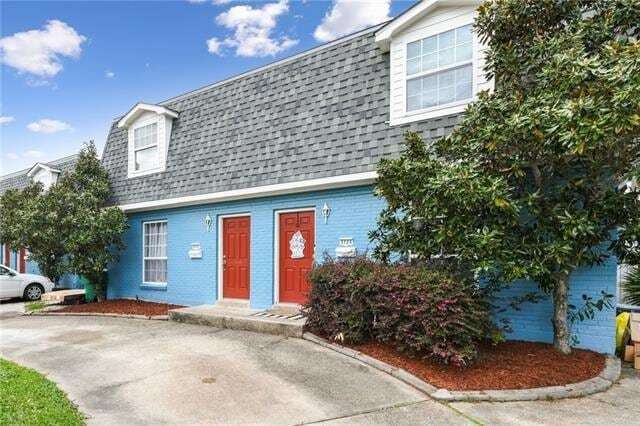 property at 3725 Lilac Ln