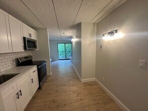 40 Cochituate Rd in Framingham, MA - Building Photo - Building Photo