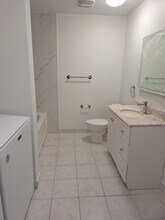 6 Garrow Av in Toronto, ON - Building Photo - Building Photo