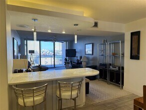 1 Key Capri in Treasure Island, FL - Building Photo - Building Photo