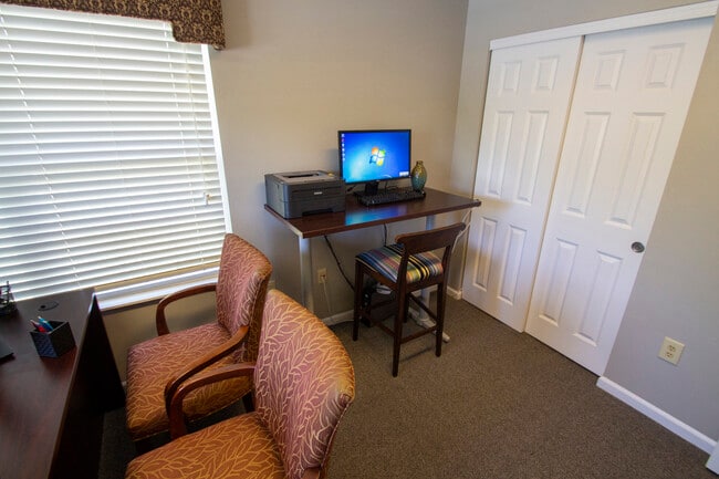 Trails of Saddlebrook in Florence, KY - Foto de edificio - Building Photo