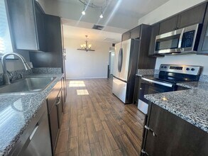 1031 S Monte Tesoro Dr in Cottonwood, AZ - Foto de edificio - Building Photo