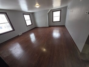 3260 N 49th St in Milwaukee, WI - Building Photo - Building Photo