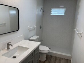 1661 Nakula St in Wahiawa, HI - Building Photo - Building Photo