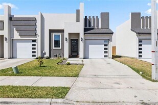 18 S Marla Ct in Edinburg, TX - Building Photo