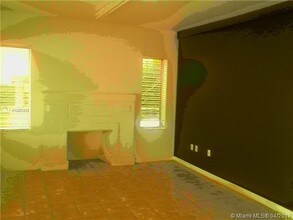 1537 SW 1st St-Unit -#2 in Miami, FL - Building Photo - Building Photo