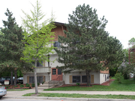 1100 18th Ave SE in Minneapolis, MN - Building Photo