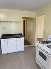 2 Chace St in Clinton, MA - Foto de edificio - Building Photo