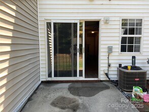 130 Mangum Cir in Mooresville, NC - Building Photo - Building Photo