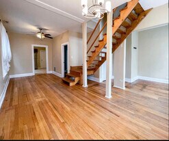 2736 N Wilton Ave in Chicago, IL - Building Photo