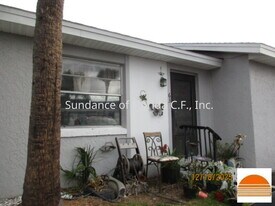 63 Lake Villa Way in Kissimmee, FL - Building Photo