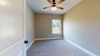 17224 Palazzo Dr in St. Joseph, MO - Building Photo