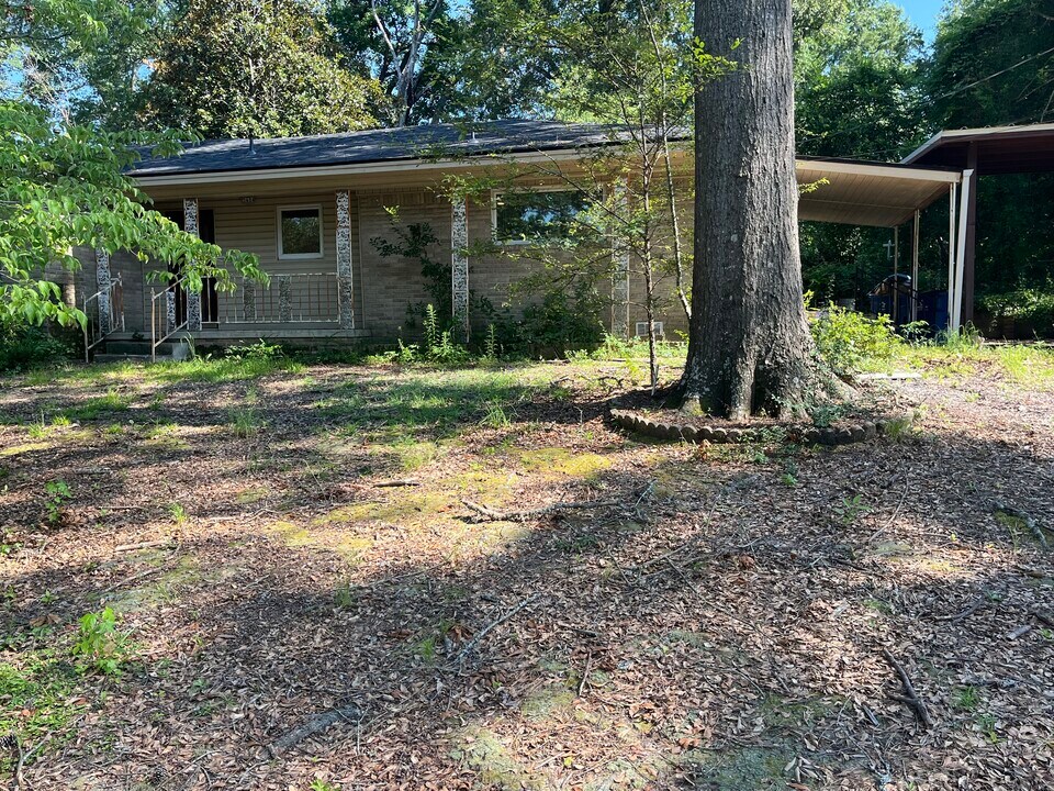 3604 John Reagan St in Marshall, TX - Building Photo