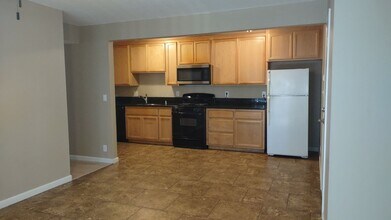 2718 Toro Ct in Rancho Cordova, CA - Building Photo - Building Photo