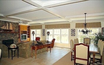 190 Jackson Landing in Mattituck, NY - Building Photo - Building Photo