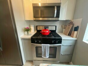 7327 Dickens Ave in Miami Beach, FL - Building Photo - Building Photo