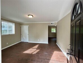 460 Seabreeze Rd E in Mobile, AL - Building Photo - Building Photo