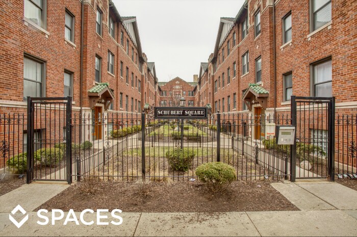 3310 W Schubert Ave in Chicago, IL - Building Photo