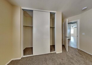 206 E Valley View Dr in Phoenix, AZ - Building Photo - Building Photo