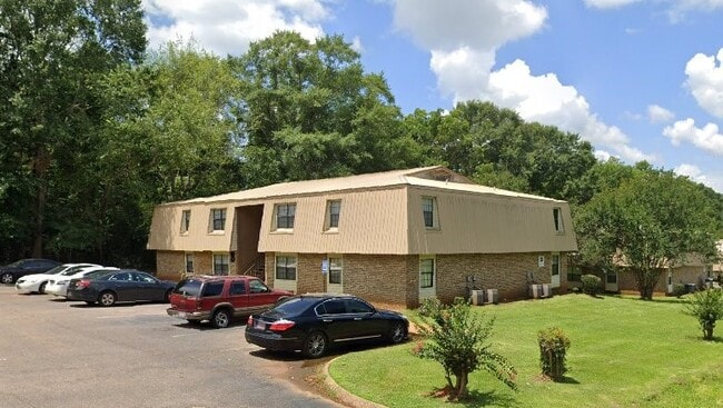 property at 496 Perdue Pl