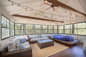 1832 Essex Rd in Hopkins, MN - Building Photo - Building Photo