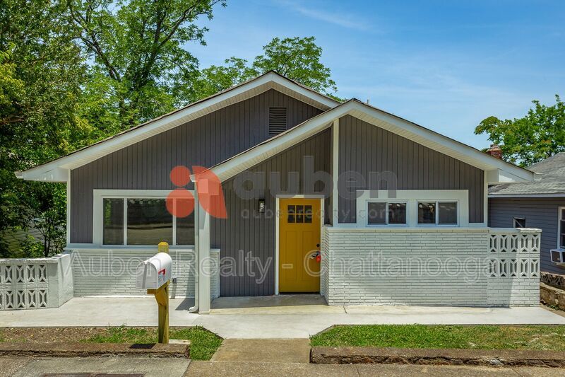 1813 E 4th St in Chattanooga, TN - Building Photo
