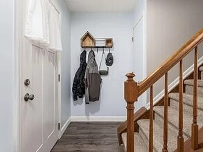 1057 Lavender Ln in Columbus, OH - Building Photo - Building Photo