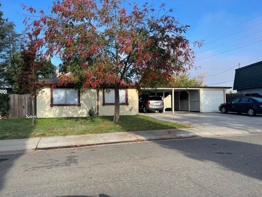 2687 Calariva Dr in Stockton, CA - Building Photo - Building Photo