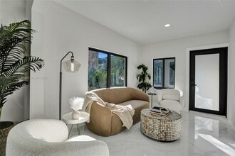 7943 NW 6th Ave in Miami, FL - Building Photo - Building Photo