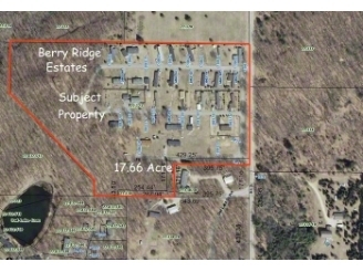 Berry Ridge Estates in Wisconsin Dells, WI - Building Photo