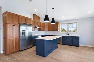 4607 Ocean St in Jacksonville, FL - Building Photo - Building Photo