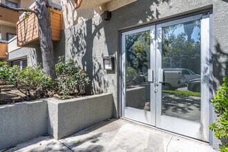 Lido Apartments - 11919 Culver Blvd in Los Angeles, CA - Building Photo - Building Photo