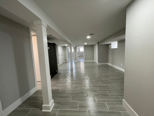 426 Stuyvesant Ave, Unit 1 in Irvington, NJ - Foto de edificio - Building Photo