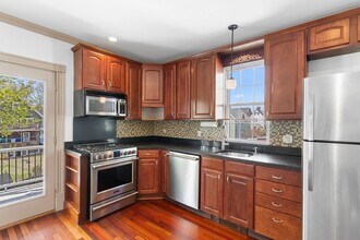 13 Maryland St in Boston, MA - Building Photo - Building Photo