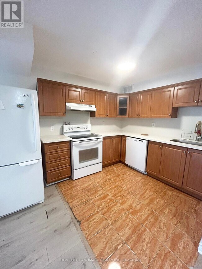 80 Purcell Crescent in Vaughan, ON - Building Photo - Building Photo