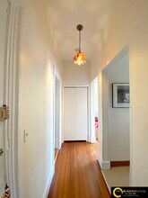 371 Harvard St, Unit 3C in Cambridge, MA - Building Photo - Building Photo