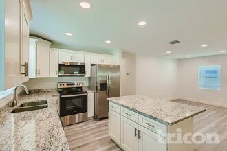 6379 29th St N in St. Petersburg, FL - Building Photo - Building Photo