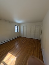 214 Prospect Ave in Hackensack, NJ - Building Photo - Building Photo