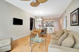 235 NE 1st St, Unit 404 in Delray Beach, FL - Building Photo - Building Photo