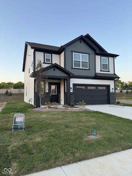 15338 Farrington Rd in Fishers, IN - Building Photo - Building Photo