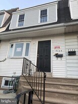 7164 Ruskin Ln in Upper Darby Township, PA - Building Photo