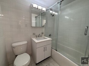 EAST 69 STREET, Unit 9L in New York, NY - Building Photo - Building Photo