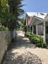 922 Eaton St, Unit 922C in Key West, FL - Building Photo