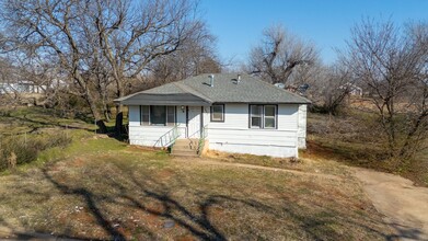 1637 Bishop Bobby L Williams Dr in Oklahoma City, OK - Building Photo - Building Photo